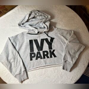 IVY PARK Stacked Logo Graphic Cropped Raw-edged Grey Hoodie.  Sz L